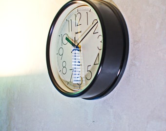 Panasonic CARD TYPE World Wide Clock 非売品 National Panasonic Japanese Wall Clock Black & White Body