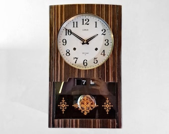 Lorus Seiko 30 Day & Date Wood Veneer Mechanical Gong Japanese