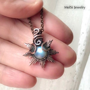 Labradorite sun pendant. Handmade copper jewelry. Wire wrapped sun chain. Hippie style jewelry. boho jewelry.