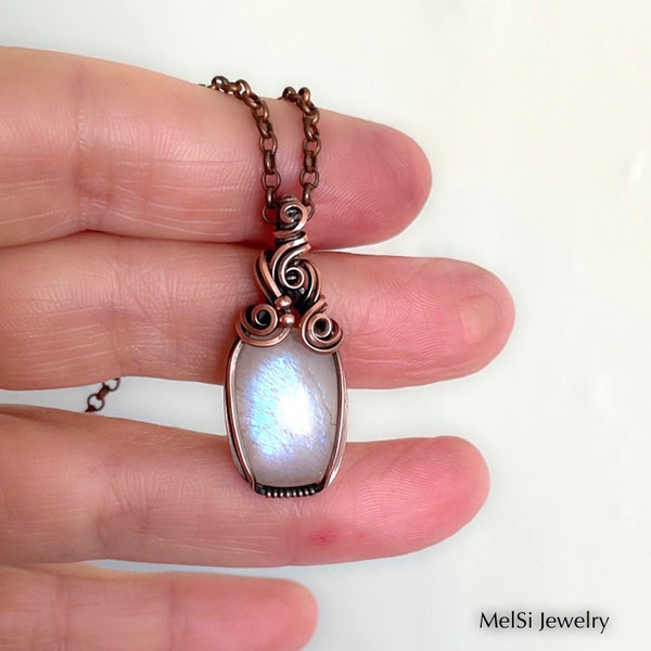 Unique African moonstone pendant. Wire wrapped moonstone. Handmade copper jewelry. moonstone necklace. Gift for her.