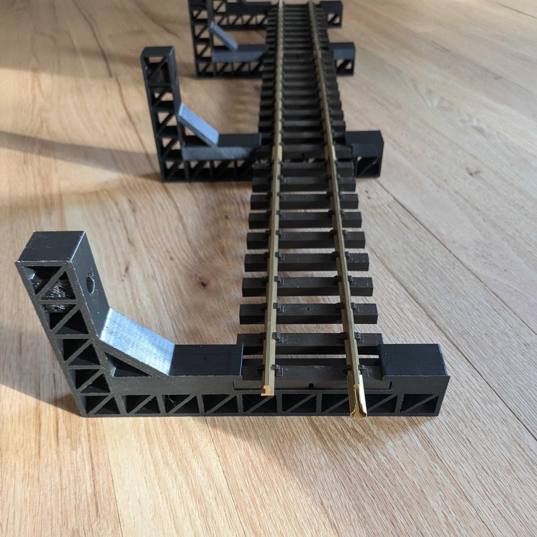 G Train Racks G Scale Wall Mount Room Kit for Train Track - Etsy
