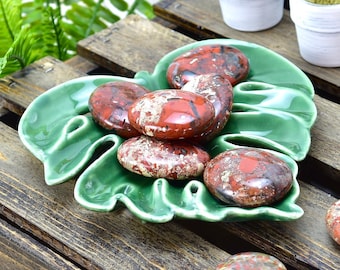 Brecciated Jasper Palm Stone: Calming Worry Stone (45x35x15mm)