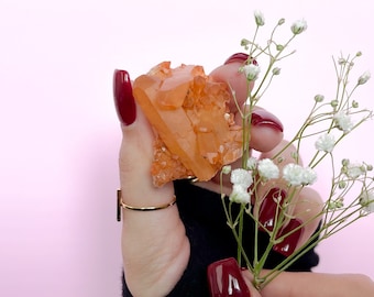 Tangerine Quartz Cluster – Raw Healing Crystal – Sacral Chakra Stone – Energy Cleanse & Spiritual Decor
