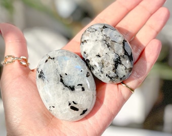 Moonstone Crystal Palm Stones - Rainbow Moonstone Worry stone - Healing Crystals and Stones
