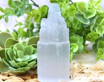 Selenite Crystal Tower: Energy Cleansing Home Decor