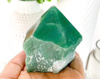 GREEN AVENTURINE Crystal Tower Aventurine Top Polished Point Large Crystal Towers Healing Crystal Home Decor Crystal Gifts Crystal Grids