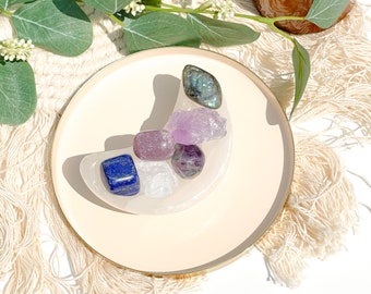 Pisces Zodiac Crystal Bundle: Pisces Crystals + Selenite Moon Bowl.Labradorite,Fluorite, Clear Quartz, Lapis Lazuli, Amethyst, & Lepidolite