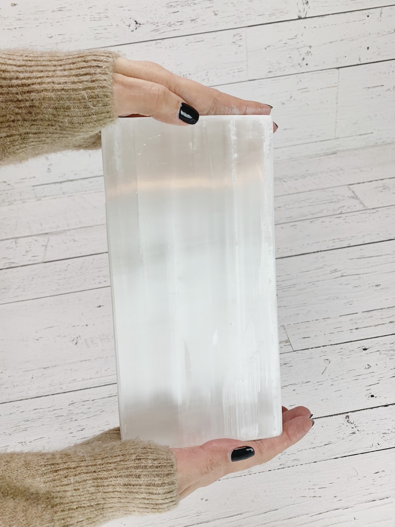 SELENITE Charging Plate Selenite Plate Selenite Wand Selenite Bowl Selenite Slab Selenite tray Selenite Charging Station Selenite Bar image 8