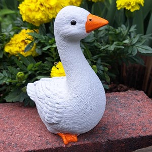 White Concrete Goose Statue Farmhouse Garden Bird Decor