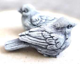 Concrete Bird Figurines Set Rustic Garden Decor 2x4 Inch painted gray Birds Indoor Outdoor