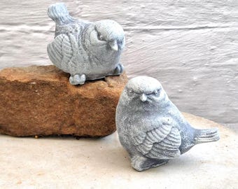 Concrete Bird Figurines Set Small Garden Decor 3x2 Inch Rustic Indoor Outdoor Mini Birds