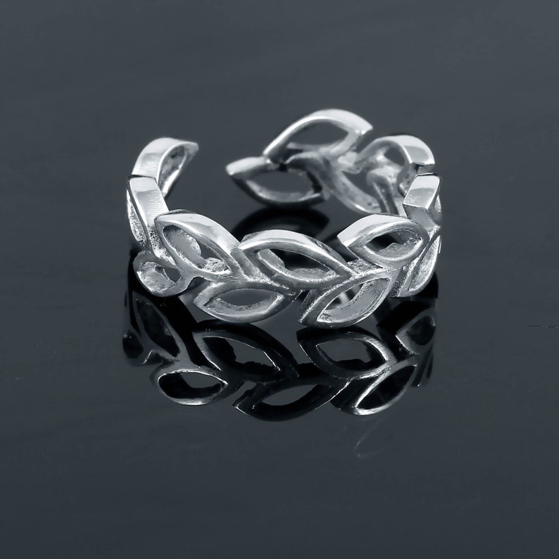 925 Sterling Silver Leaf Ring Adjustable Nature Jewelry Leaf Branch Ring Leaf Ring Laurel Ring Floral Leaves Silver Leaf Ring for Women AJ82