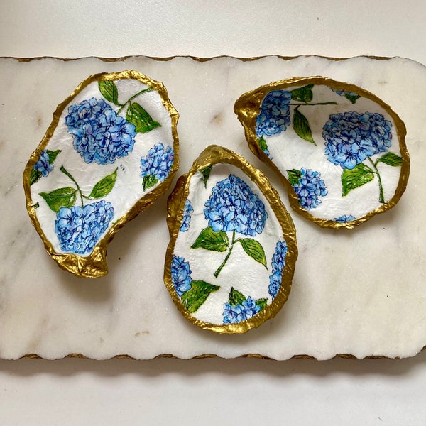 Oyster Shell Decor-Handmade Ring Dish, Bridesmaid Gifts, Engagement Ring Holder, Wedding Gift, Unique Gift, Hostess Gift, Blue Hydrangea