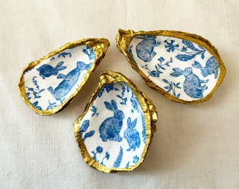 Oyster Shell Decor- Handmade Ring Dish, Bridesmaid Gifts, Engagement Ring Holder, Wedding Gift, Unique Gift, Shell Art, Easter Bunny Rabbit