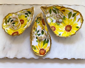 Oyster Shell Decor- Handmade Ring Dish, Bridesmaid Gifts, Engagement Ring Holder, Wedding Gift, Unique Gift, Shell Art, Sunflower Print