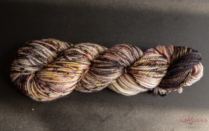 Hand-Dyed Yarn \u2013\u2022\u2013 Merino Aran \u2013\u2022\u2013 Pasteckles