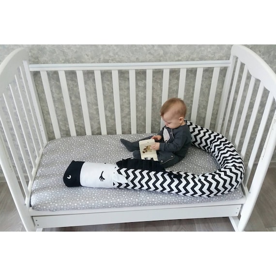 snake bumper pillow