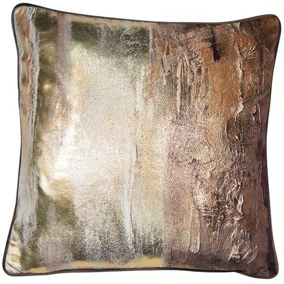 metallic cushion