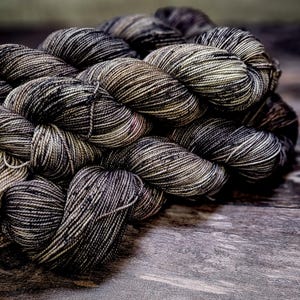 HAUNTED - Hand Dyed Merino Yarn 100g.