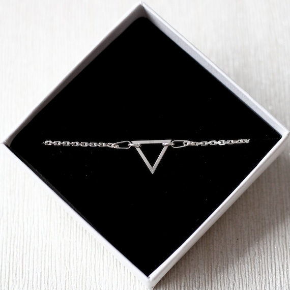 ブレスレット Numbering Triangle Bracelet #5995 5BNY057 Minimalist Bracelet, Triangle Symbol Bracelet, Sterling