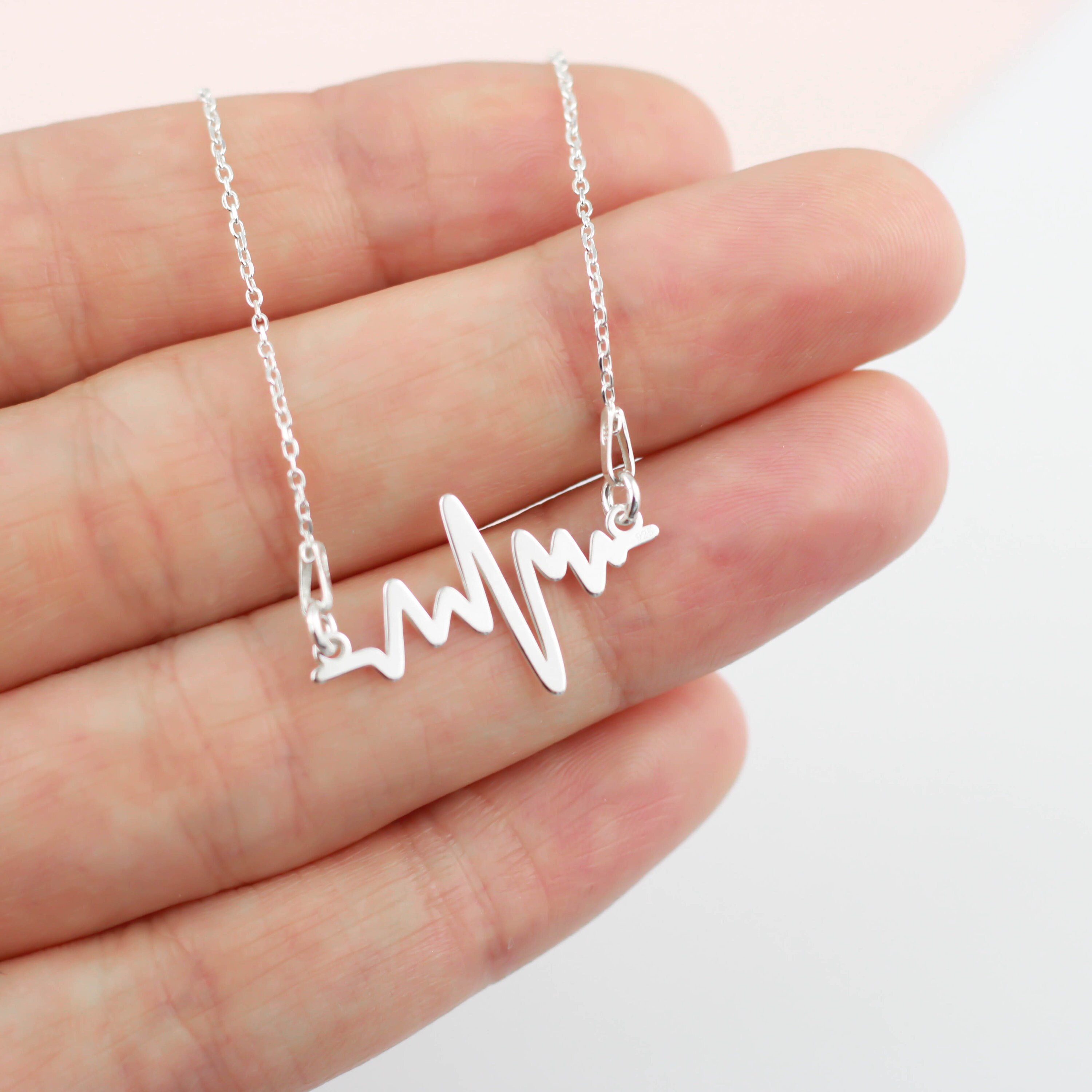 heart rate heartbeat necklace heart rate heartbeat necklace