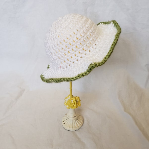 Crochet White/Green Baby & Toddler Sun Hat for Boys and Girls | Wide Brim Hat | Floppy Hat | Baby Sun Bonnet | Baby Spring or Summer Hat