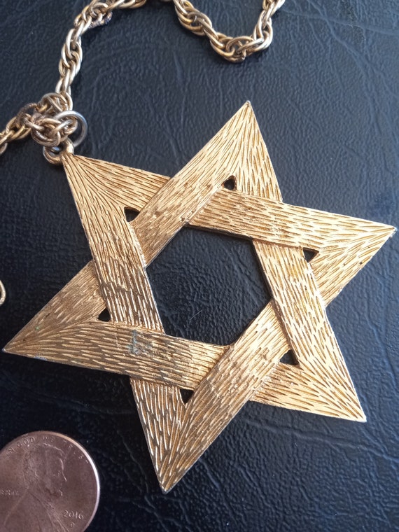 Vintage Gold Tone Star of David Pendant Necklace - image 4