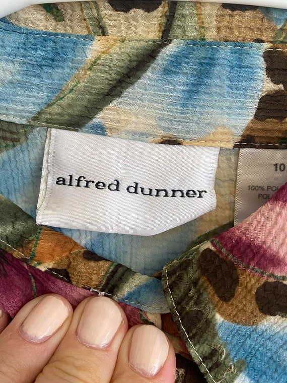 Vintage 1990s Alfred Dunner Tropical Floral Butto… - image 3