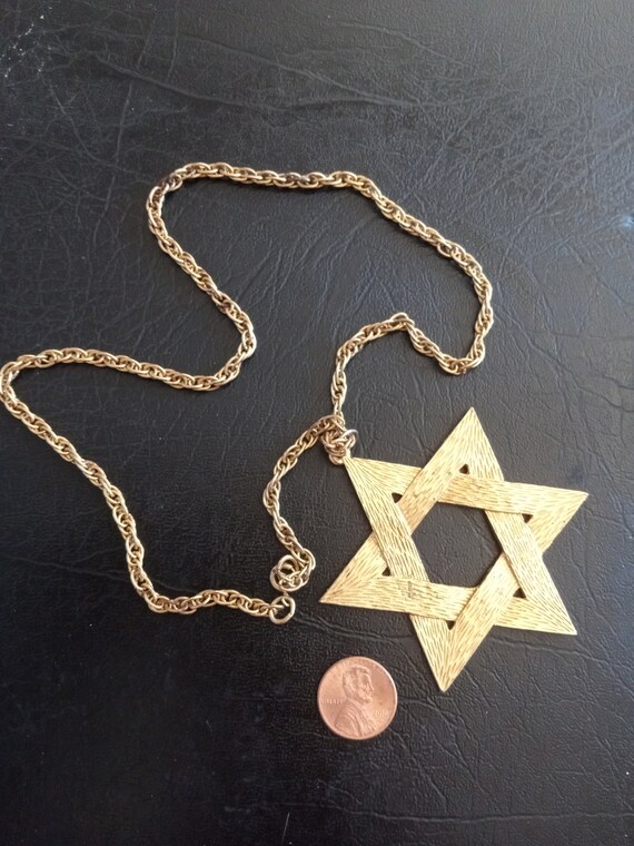 Vintage Gold Tone Star of David Pendant Necklace - image 2