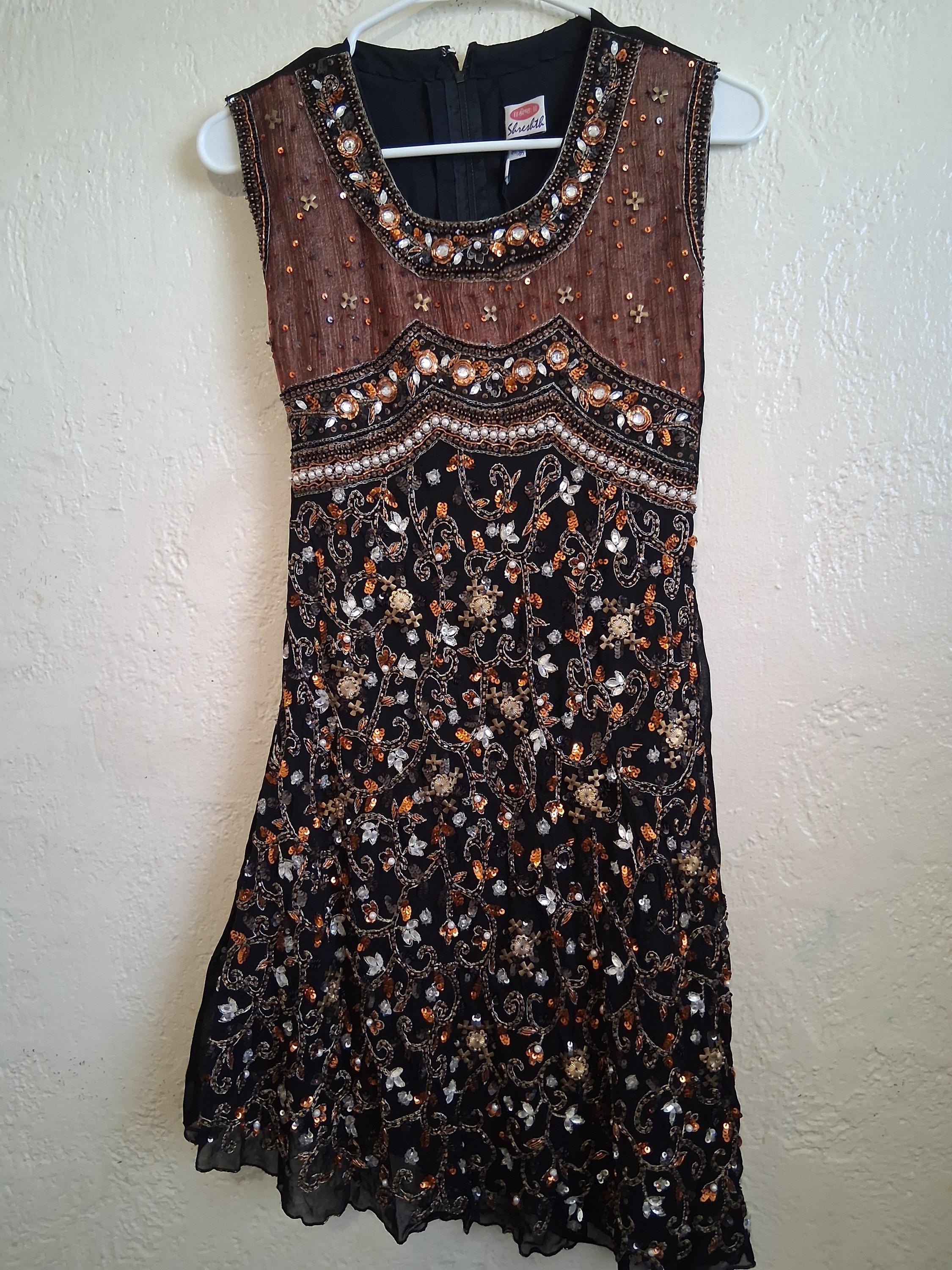 Vestido Corto Acampanado Cuello Corazón De Gala Tipo Cóctel | Cuotas