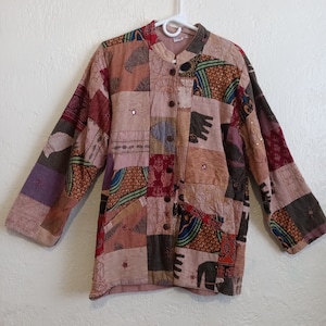 Blazer largo vintage de patchwork colorido totalmente forrado, hecho en India.