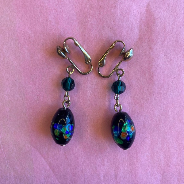 1980s Vintage Glass Bead Clip On Earrings