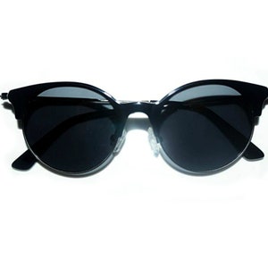 Petite Black Cat-eye Vintage Style Sunglasses | Small face sunglasses | Vintage, Retro, Festivals, Cosplay,100% UV Protection