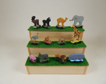 Miniature, pull toys, finished, 144 and 288 scale, giraffe, ostrich, pig, rhino, elk, horse, lion