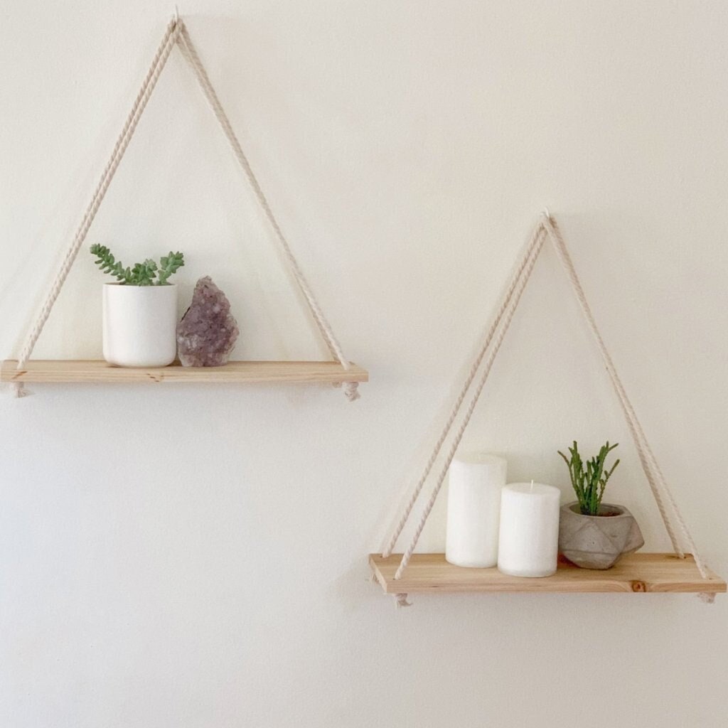 Flexible Ways To Decorate A Hanging Shelf