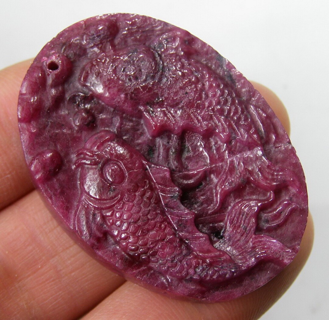置物 Ruby Natural Ruby in Zoisite Two Fishes Carving Pendant/carved