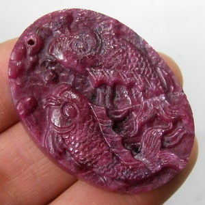 Natural Ruby in Zoisite Two Fishes Carving Pendant/Carved Gemstone t0773-180ct