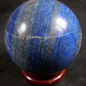 3.11&quot; Natural Blue Lapis Lazuli Sphere/Ball w/Strand b8828-1.75lb