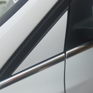 Ford Focus Mirror Triangle Decal (pair)