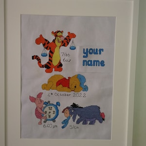 Neues Baby personalisierte Geburtsanzeige Disney Winnie-the-Pooh Name Datum, Uhrzeit, Gewicht, Länge genäht