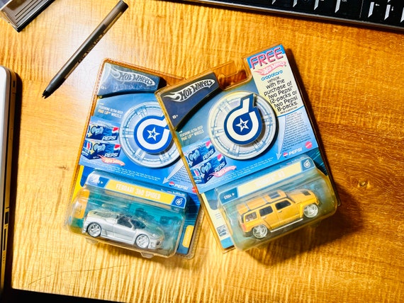PAIR Vintage Hot Wheels Dropstars Dropotoro G7070 Ferrari
