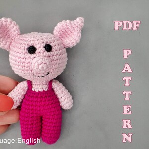 Crochet tiny pig Amigurumi pattern for beginner