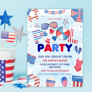 Puede incluir: Una invitaci&oacute;n azul y blanca para una fiesta en la piscina el 4 de julio de 2025 a la 1:30 PM. La invitaci&oacute;n presenta estrellas, rayas y fuegos artificiales rojos, blancos y azules. El texto dice "POOL PARTY" en letras rojas, blancas y azules. La invitaci&oacute;n tambi&eacute;n incluye la direcci&oacute;n y la informaci&oacute;n de RSVP.
