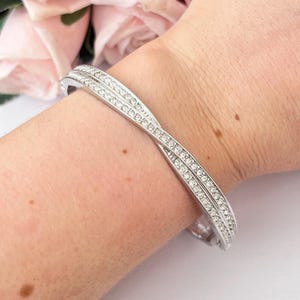 Rare Vintage Swarovski Silver Tone Silver Crystal Bangle Bracelet Swan Mark