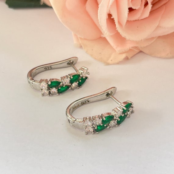 Sparkly Emerald Green Silver Cubic Zirconia Sterl… - image 2