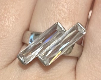 Sterling Silver Sparkly Cubic Zirconia Bling Ring UK Size: N 1/2