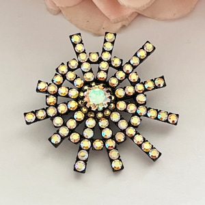 1950s Aurora Borealis Brooch
