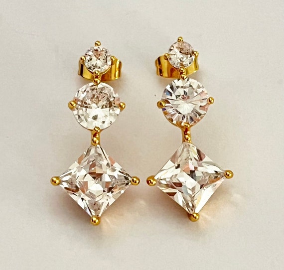 Orecchini in argento sterling con zirconi trasparenti placcati in oro 18 carati - Italia