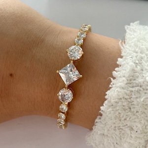 18k Gold Plated Cubic Zirconia Sparkly Old Hollywood Party Tennis Bracelet