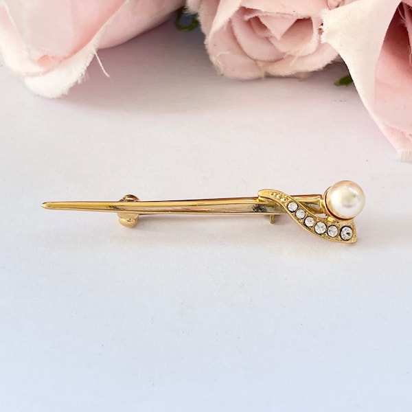 1980s Vintage Faux Pearl And Diamanté Gold Plated Brooch